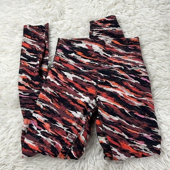 Lululemon Lunar New Year Align High-Rise Pant 25" Tiger Tide Smoky Red Multi - Picture 1 of 5